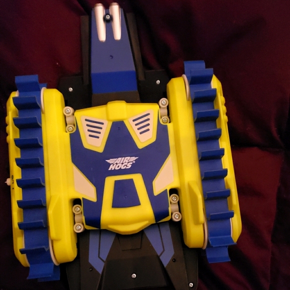 Air Hogs Thunder Trax - Picture 2 of 2